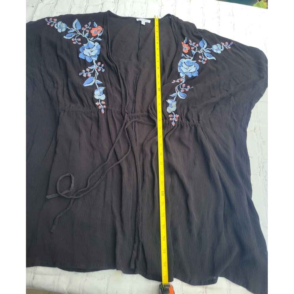 Patrons of Peace Black Floral Embroidered Kimono Drawstring Waist Top Small